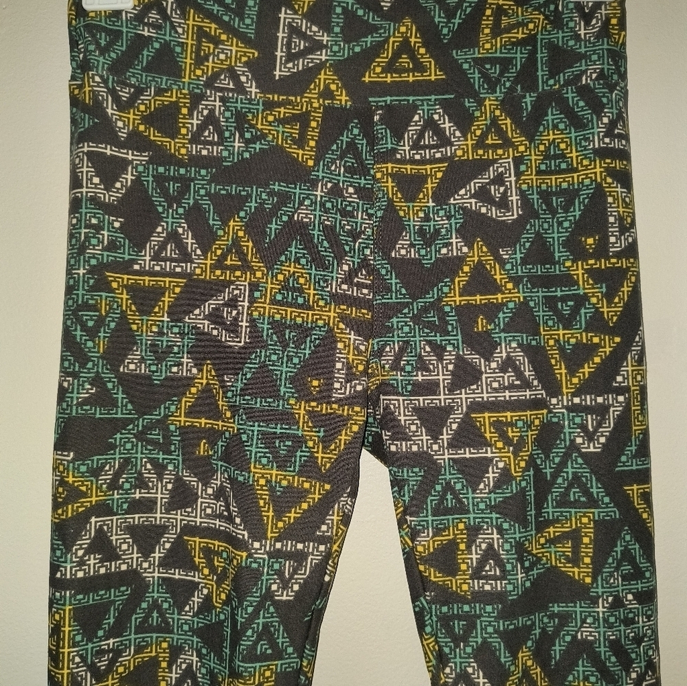LuLaRoe Leggings with Yellow and Green Geometric Pattern